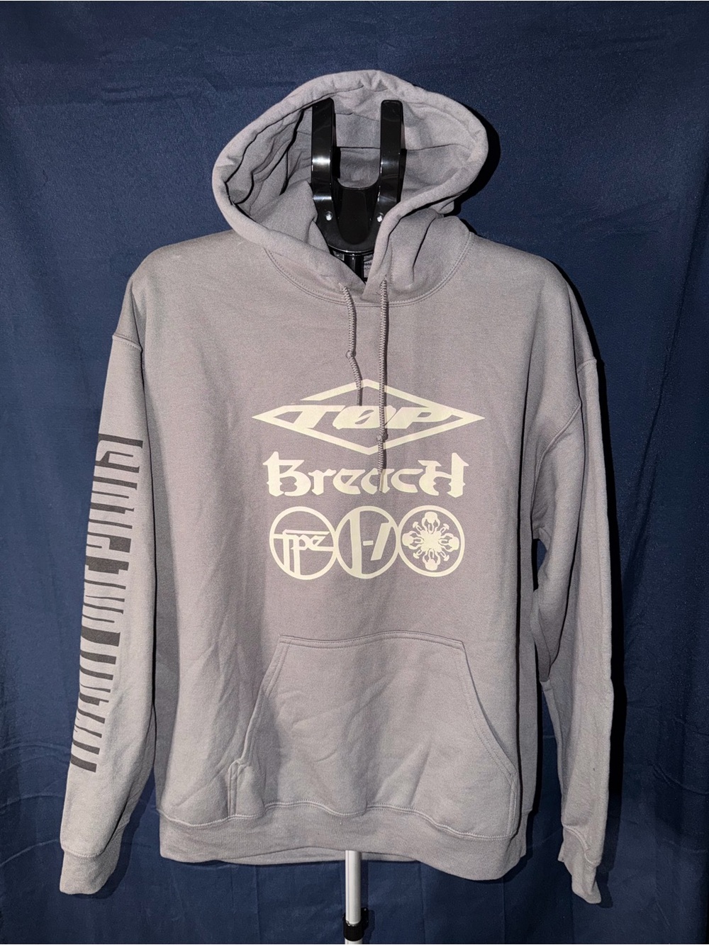 Twenty One Pilots “Breach” Official Merchandise Hoodie – Large – Gray - Picture 2 of 9
